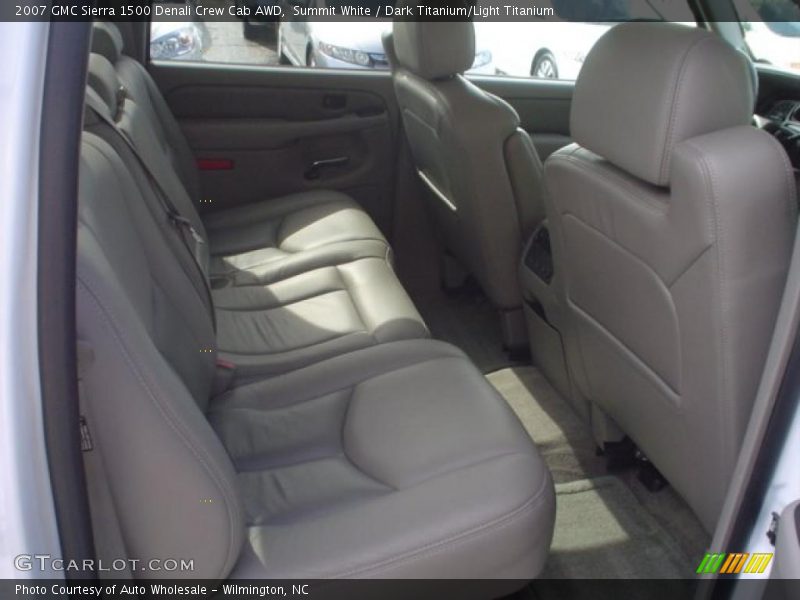 Summit White / Dark Titanium/Light Titanium 2007 GMC Sierra 1500 Denali Crew Cab AWD