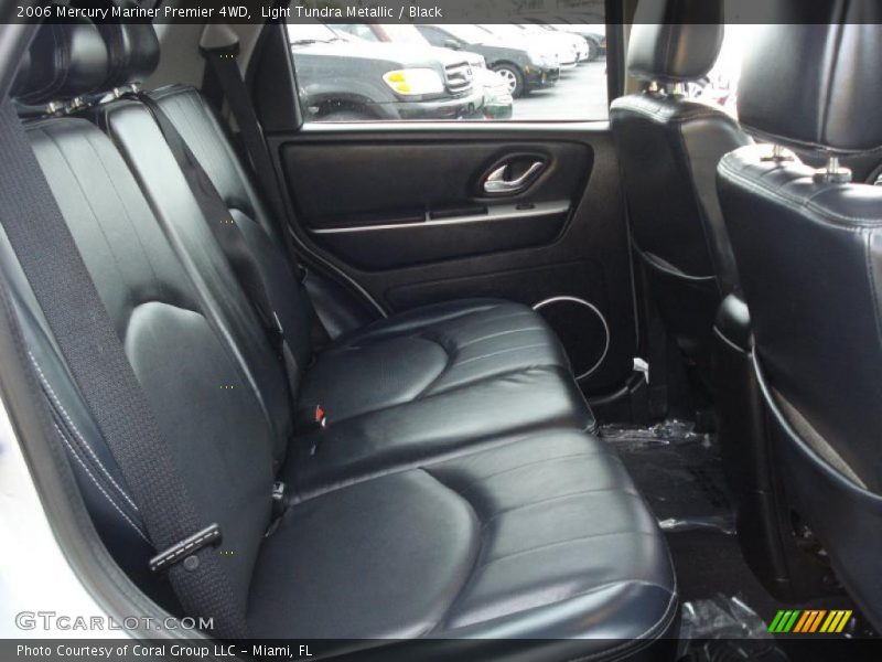 Light Tundra Metallic / Black 2006 Mercury Mariner Premier 4WD