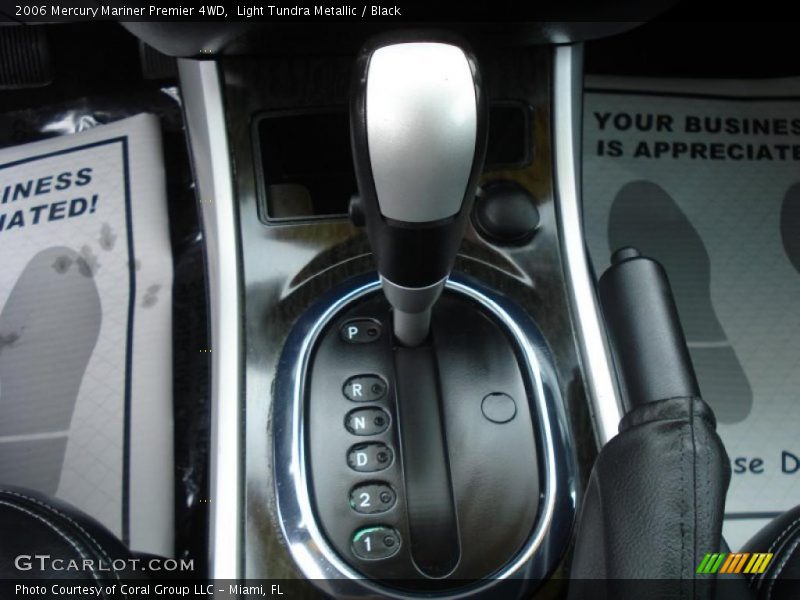 Light Tundra Metallic / Black 2006 Mercury Mariner Premier 4WD