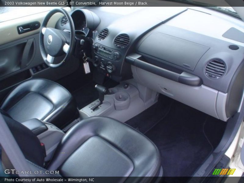 Harvest Moon Beige / Black 2003 Volkswagen New Beetle GLS 1.8T Convertible