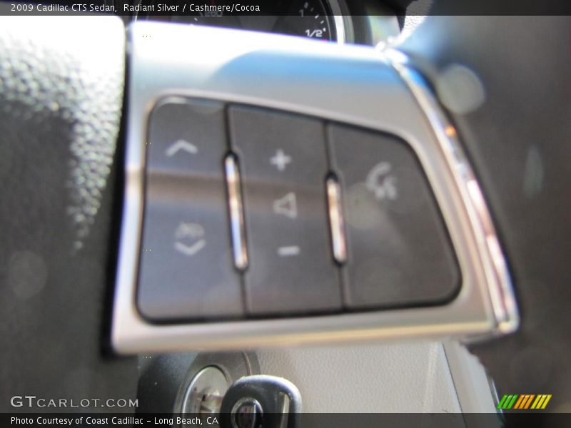 Radiant Silver / Cashmere/Cocoa 2009 Cadillac CTS Sedan
