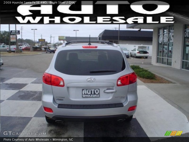 Bright Silver / Gray 2009 Hyundai Santa Fe SE 4WD