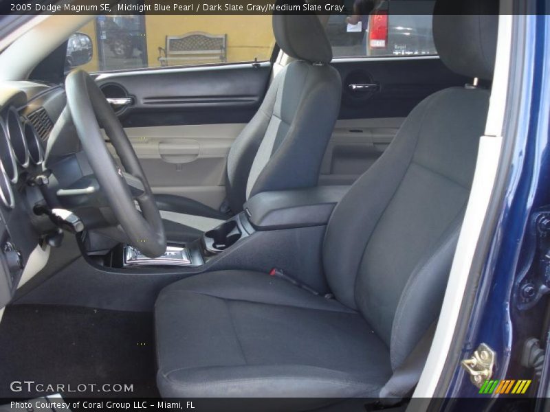 Midnight Blue Pearl / Dark Slate Gray/Medium Slate Gray 2005 Dodge Magnum SE