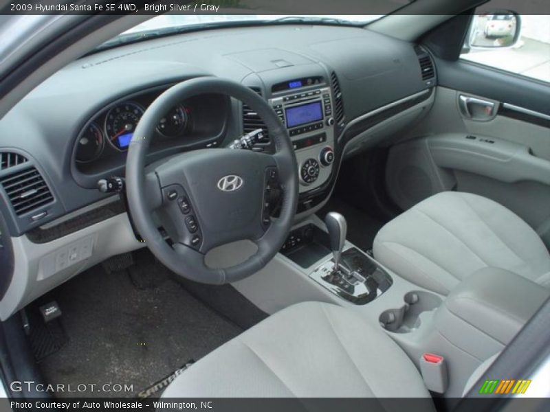 Bright Silver / Gray 2009 Hyundai Santa Fe SE 4WD
