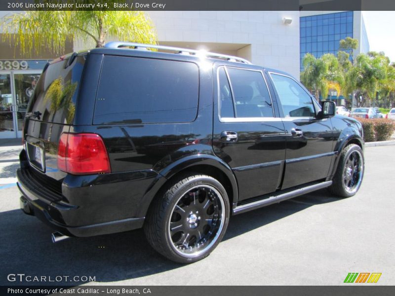 Black / Dove Grey 2006 Lincoln Navigator Luxury 4x4