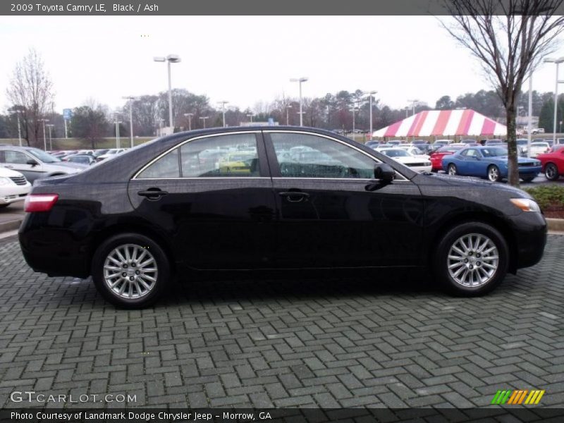 Black / Ash 2009 Toyota Camry LE