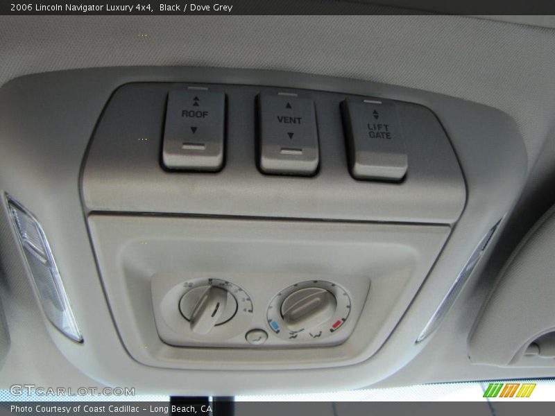 Black / Dove Grey 2006 Lincoln Navigator Luxury 4x4