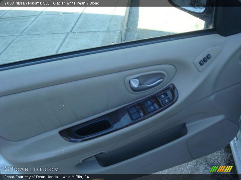 Glacier White Pearl / Blond 2003 Nissan Maxima GLE