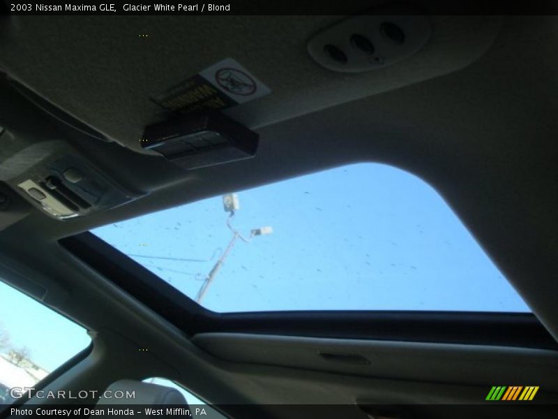 Glacier White Pearl / Blond 2003 Nissan Maxima GLE
