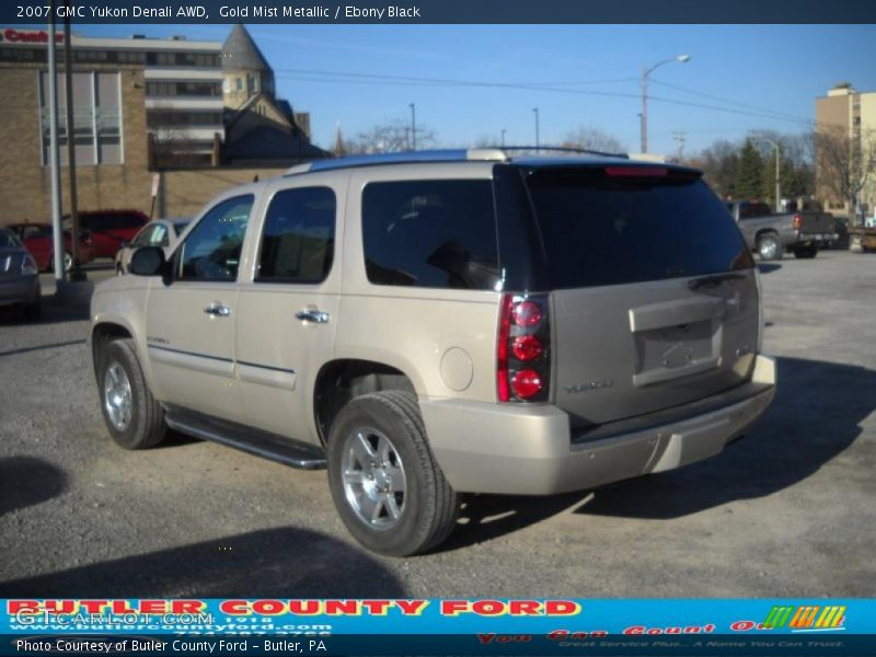 Gold Mist Metallic / Ebony Black 2007 GMC Yukon Denali AWD