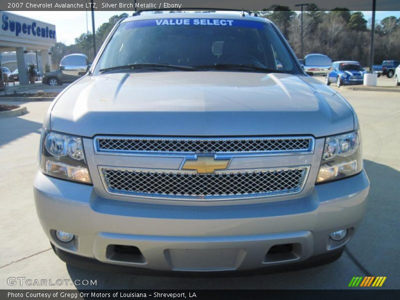 Silver Birch Metallic / Ebony 2007 Chevrolet Avalanche LTZ