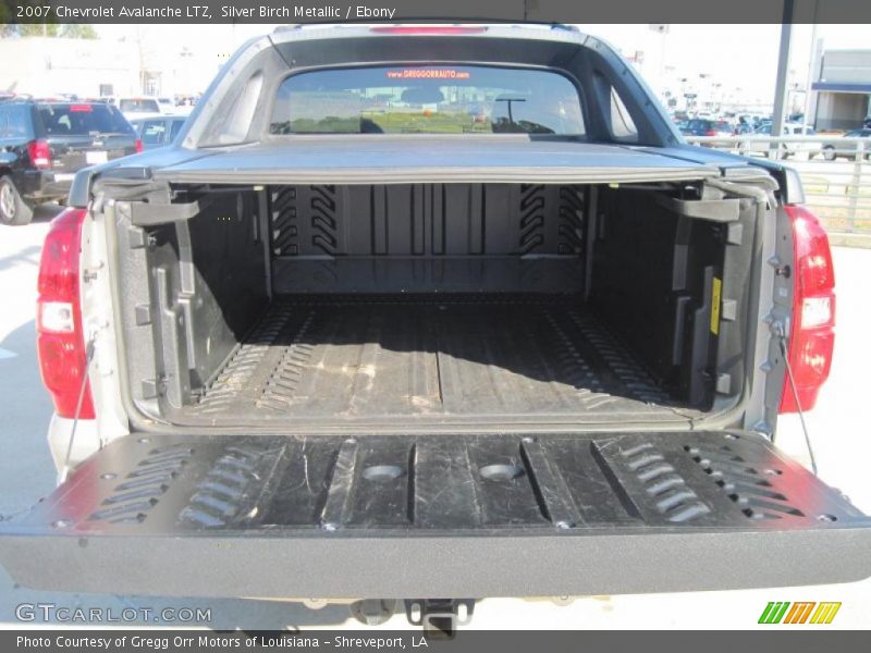 Silver Birch Metallic / Ebony 2007 Chevrolet Avalanche LTZ