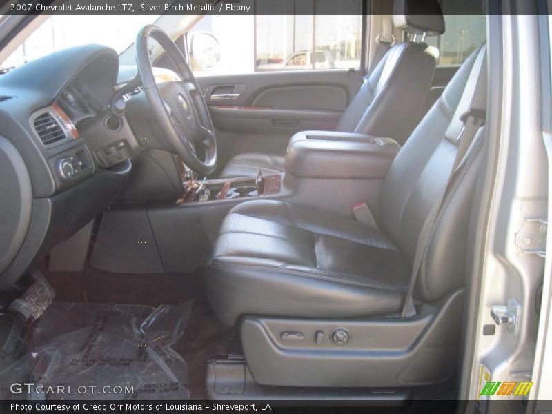 Silver Birch Metallic / Ebony 2007 Chevrolet Avalanche LTZ