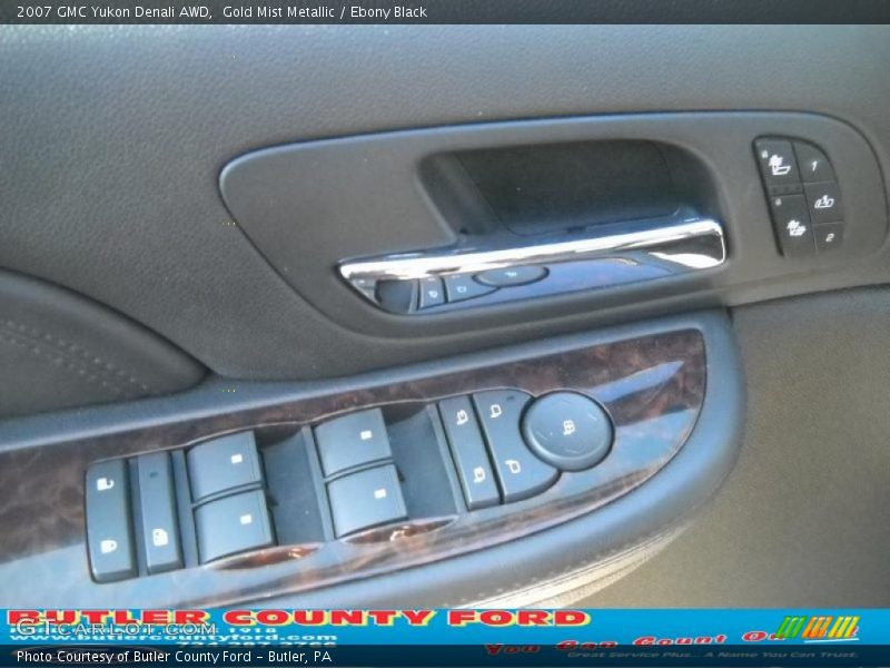 Gold Mist Metallic / Ebony Black 2007 GMC Yukon Denali AWD
