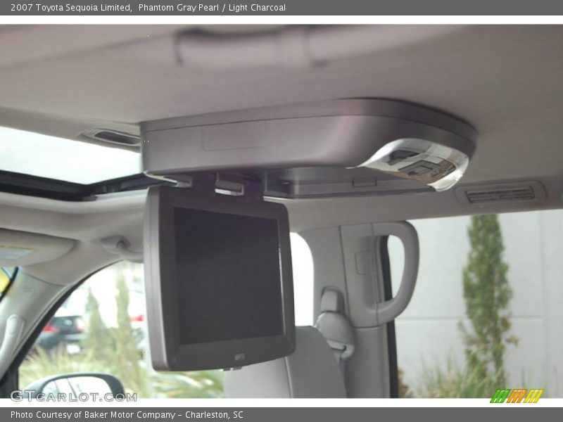 Phantom Gray Pearl / Light Charcoal 2007 Toyota Sequoia Limited