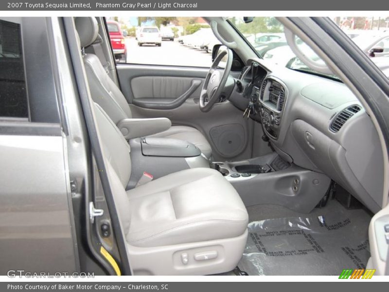 Phantom Gray Pearl / Light Charcoal 2007 Toyota Sequoia Limited