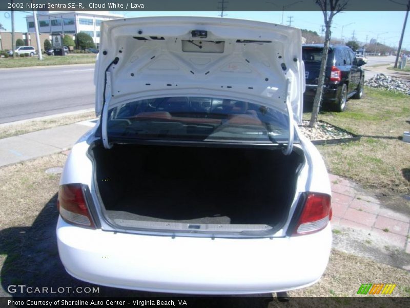 Cloud White / Lava 2002 Nissan Sentra SE-R