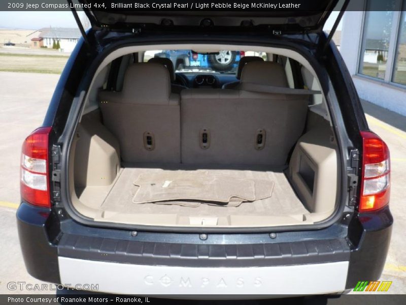  2009 Compass Limited 4x4 Trunk