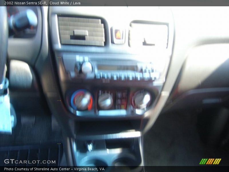 Cloud White / Lava 2002 Nissan Sentra SE-R