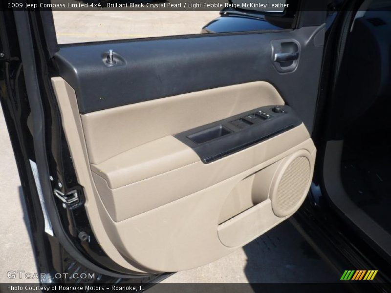 Door Panel of 2009 Compass Limited 4x4