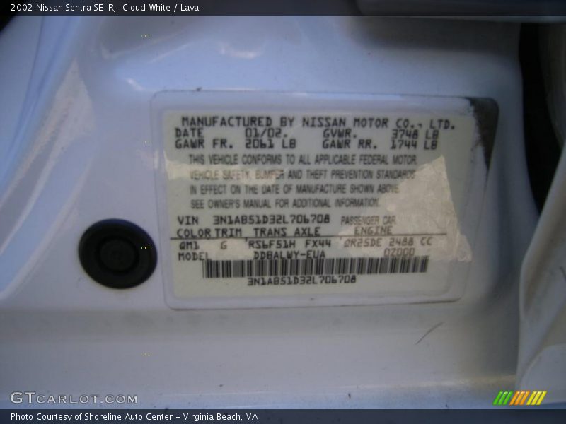 Cloud White / Lava 2002 Nissan Sentra SE-R