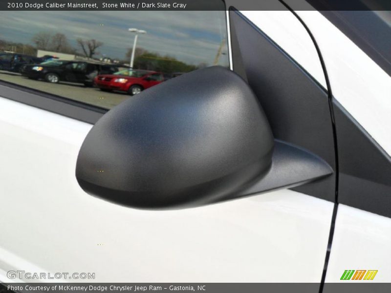Stone White / Dark Slate Gray 2010 Dodge Caliber Mainstreet