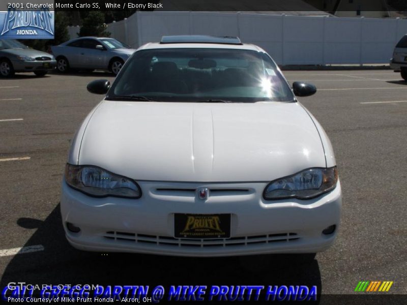 White / Ebony Black 2001 Chevrolet Monte Carlo SS
