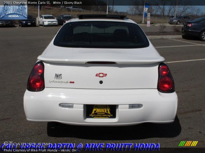 White / Ebony Black 2001 Chevrolet Monte Carlo SS