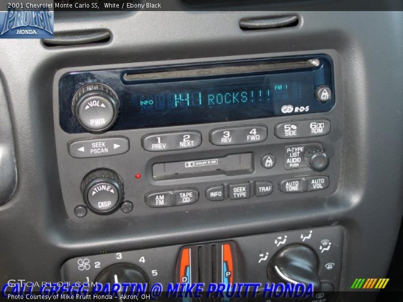 White / Ebony Black 2001 Chevrolet Monte Carlo SS