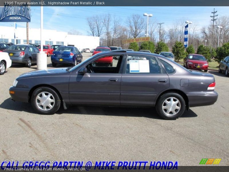 Nightshadow Pearl Metallic / Black 1996 Toyota Avalon XLS