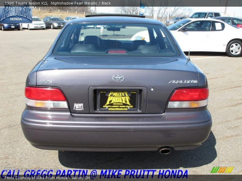 Nightshadow Pearl Metallic / Black 1996 Toyota Avalon XLS