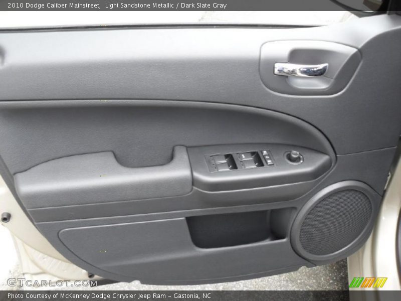 Light Sandstone Metallic / Dark Slate Gray 2010 Dodge Caliber Mainstreet