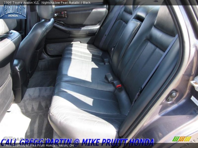 Nightshadow Pearl Metallic / Black 1996 Toyota Avalon XLS