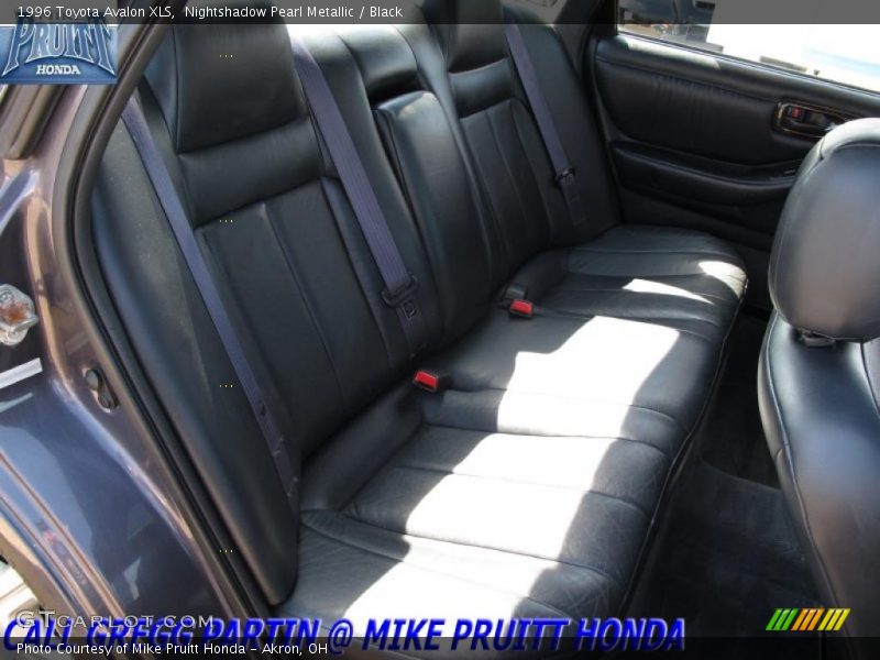Nightshadow Pearl Metallic / Black 1996 Toyota Avalon XLS