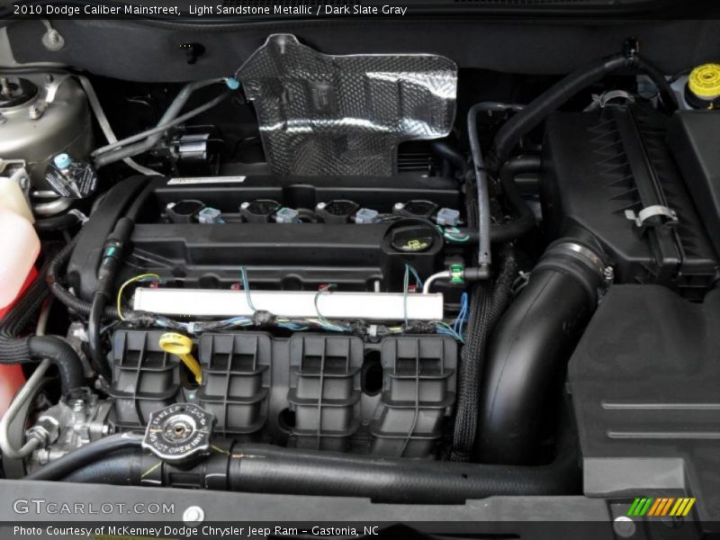 Light Sandstone Metallic / Dark Slate Gray 2010 Dodge Caliber Mainstreet