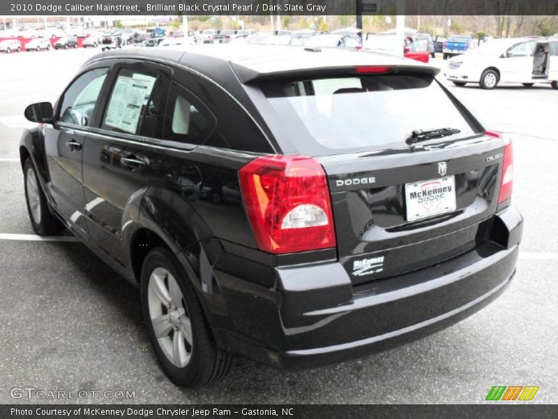Brilliant Black Crystal Pearl / Dark Slate Gray 2010 Dodge Caliber Mainstreet