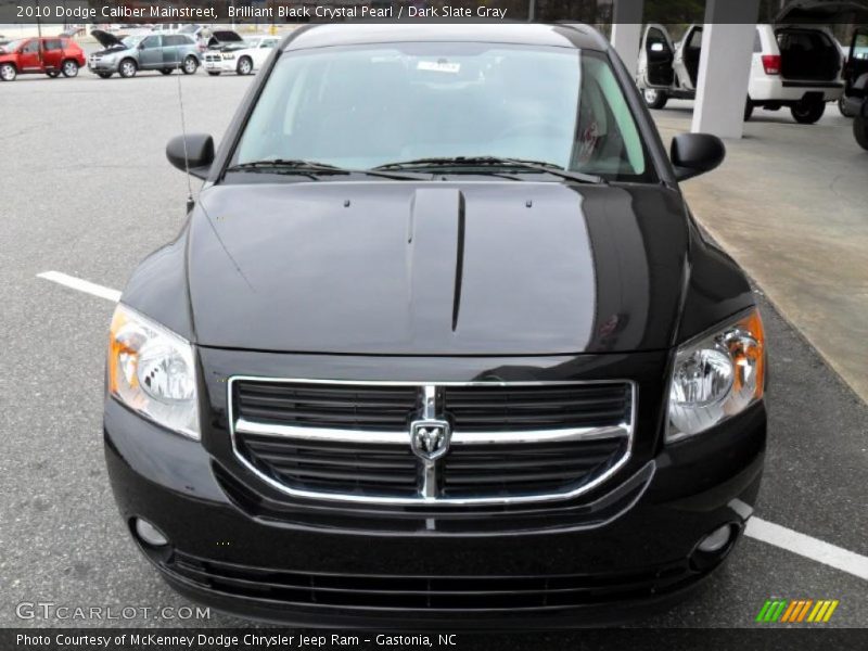 Brilliant Black Crystal Pearl / Dark Slate Gray 2010 Dodge Caliber Mainstreet