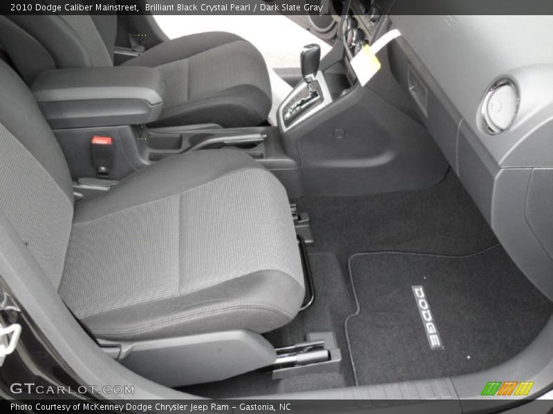 Brilliant Black Crystal Pearl / Dark Slate Gray 2010 Dodge Caliber Mainstreet