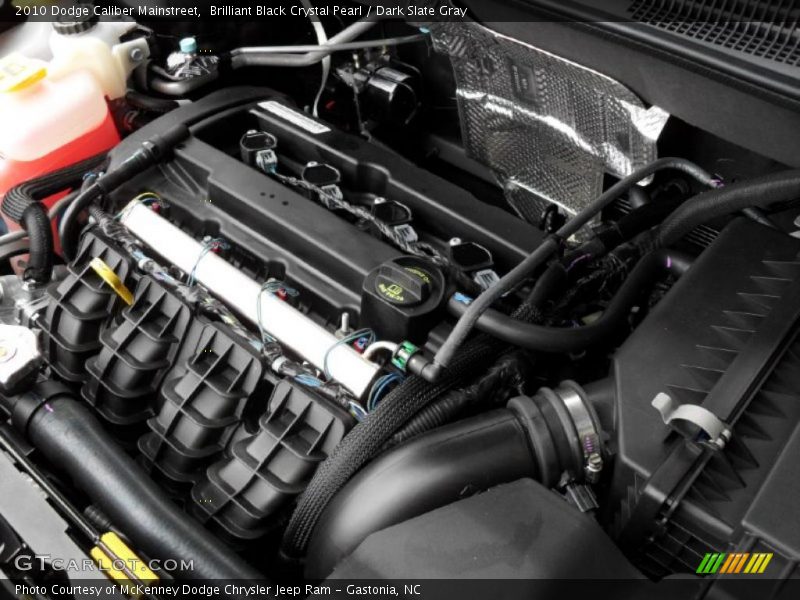 Brilliant Black Crystal Pearl / Dark Slate Gray 2010 Dodge Caliber Mainstreet