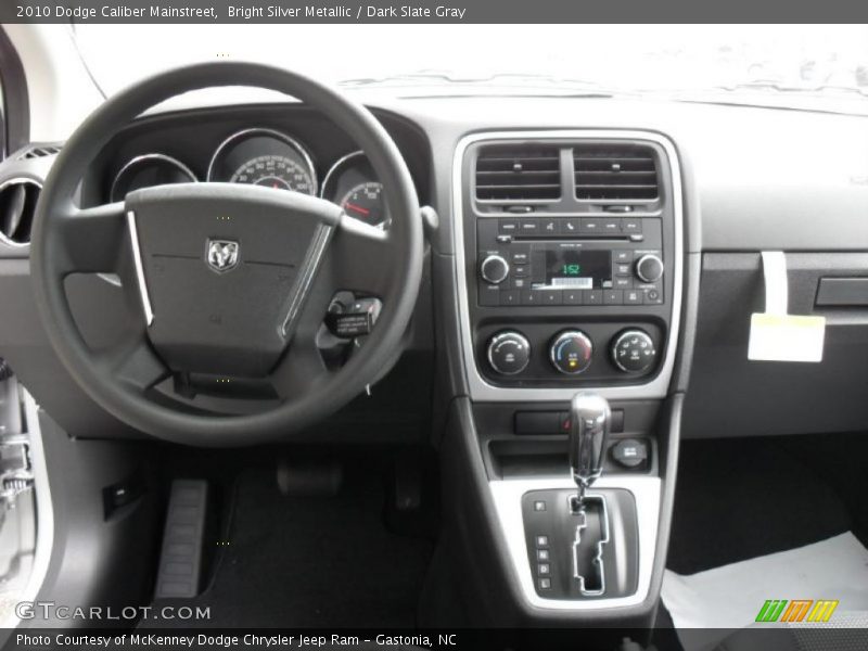 Bright Silver Metallic / Dark Slate Gray 2010 Dodge Caliber Mainstreet