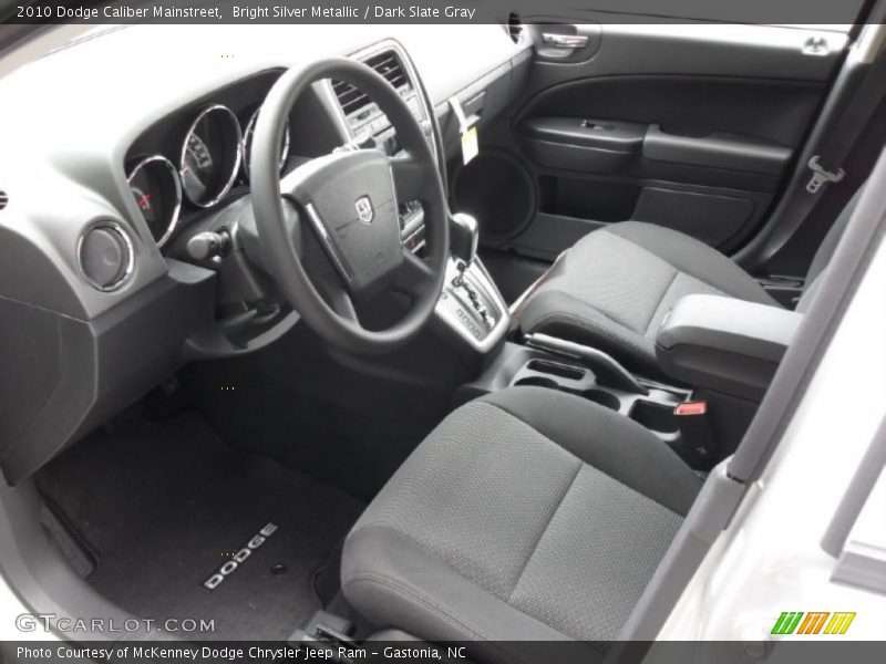 Bright Silver Metallic / Dark Slate Gray 2010 Dodge Caliber Mainstreet