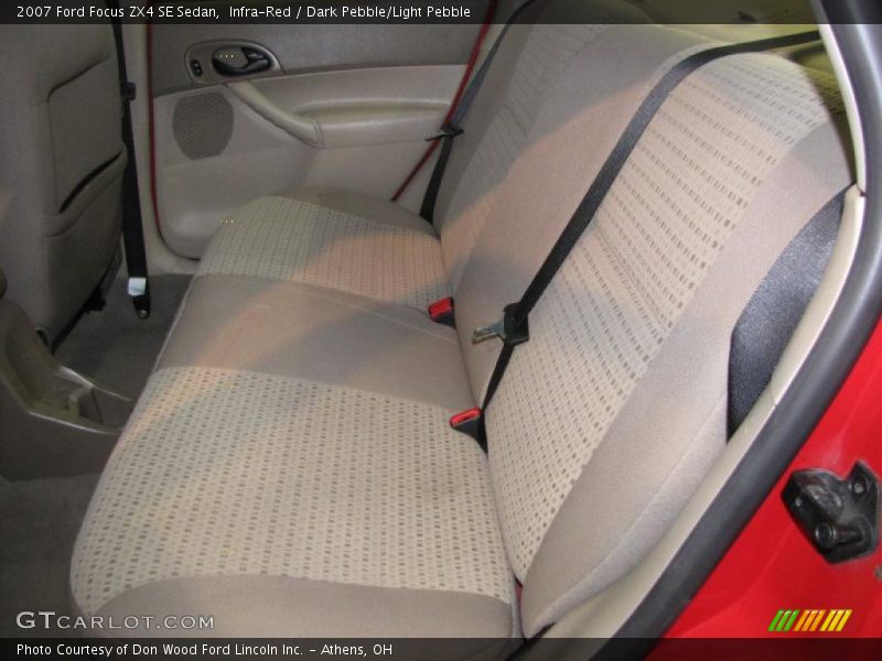 Infra-Red / Dark Pebble/Light Pebble 2007 Ford Focus ZX4 SE Sedan