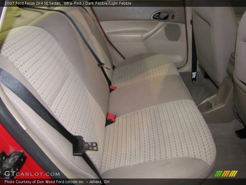 Infra-Red / Dark Pebble/Light Pebble 2007 Ford Focus ZX4 SE Sedan