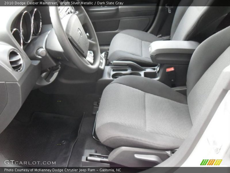Bright Silver Metallic / Dark Slate Gray 2010 Dodge Caliber Mainstreet