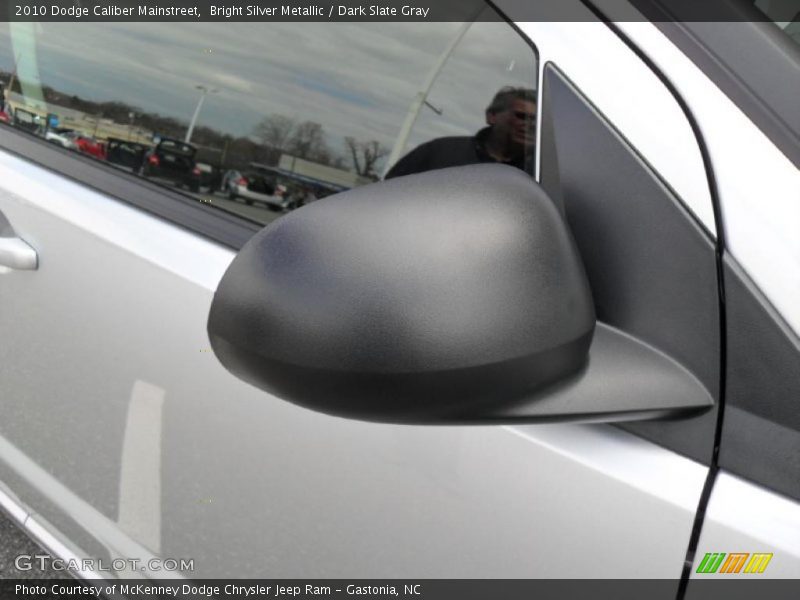 Bright Silver Metallic / Dark Slate Gray 2010 Dodge Caliber Mainstreet