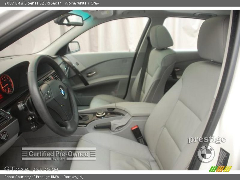 Alpine White / Grey 2007 BMW 5 Series 525xi Sedan