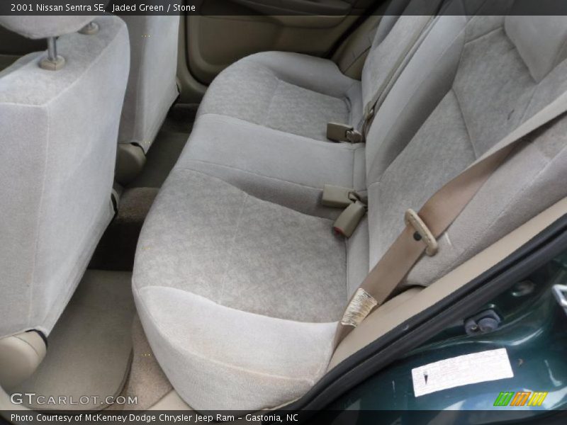 Jaded Green / Stone 2001 Nissan Sentra SE