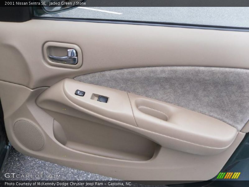 Jaded Green / Stone 2001 Nissan Sentra SE