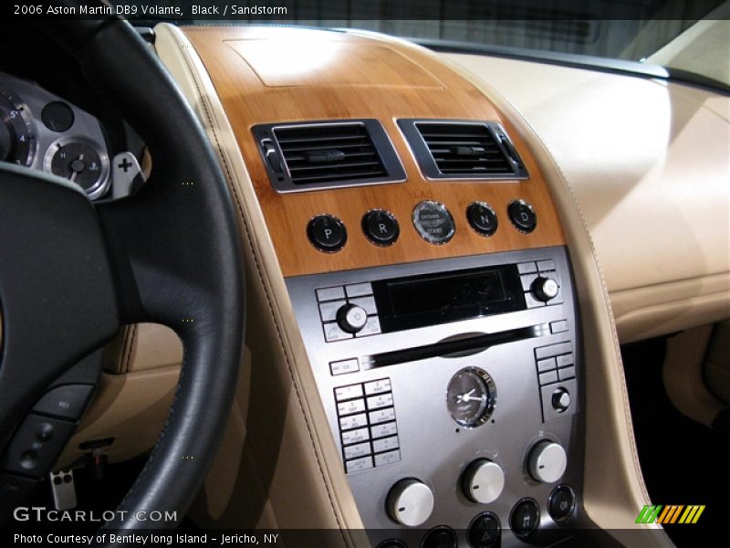 Black / Sandstorm 2006 Aston Martin DB9 Volante
