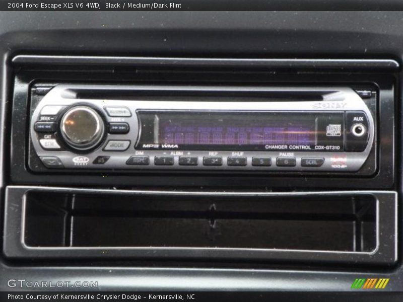 Black / Medium/Dark Flint 2004 Ford Escape XLS V6 4WD